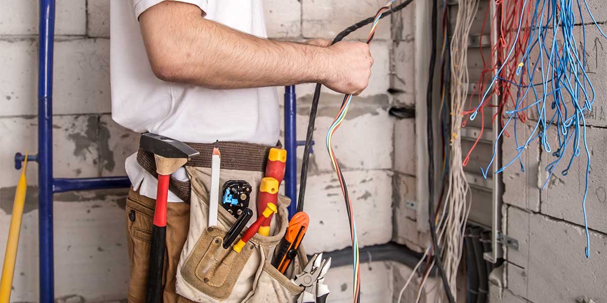 4 Reasons to Have an Electrical Service Upgrade Performed