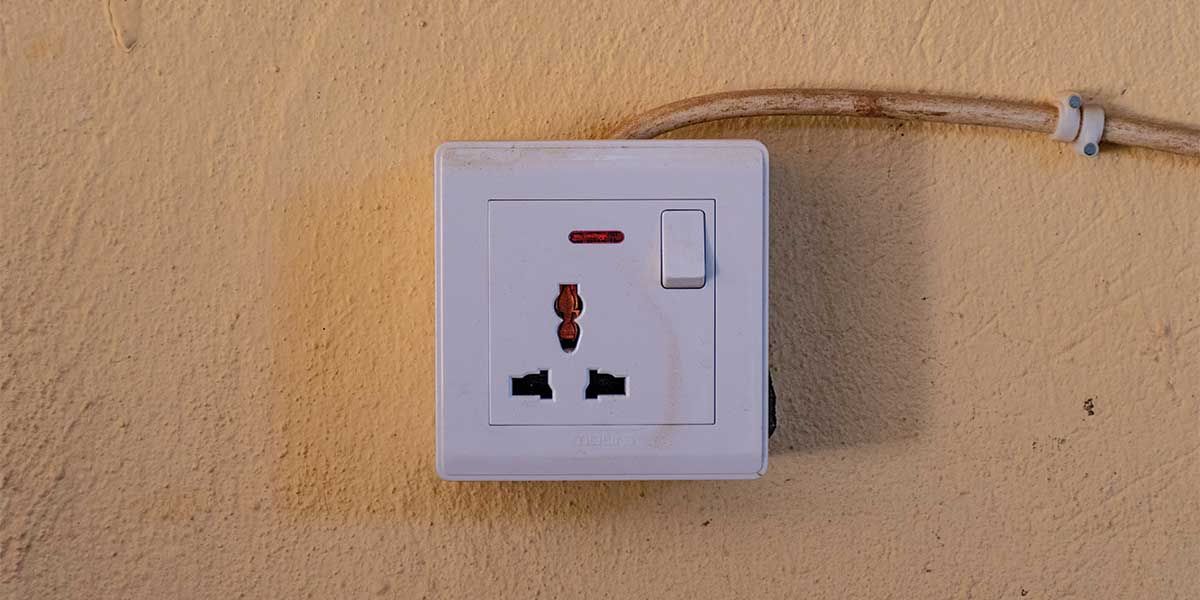 Ground fault circuit interrupters